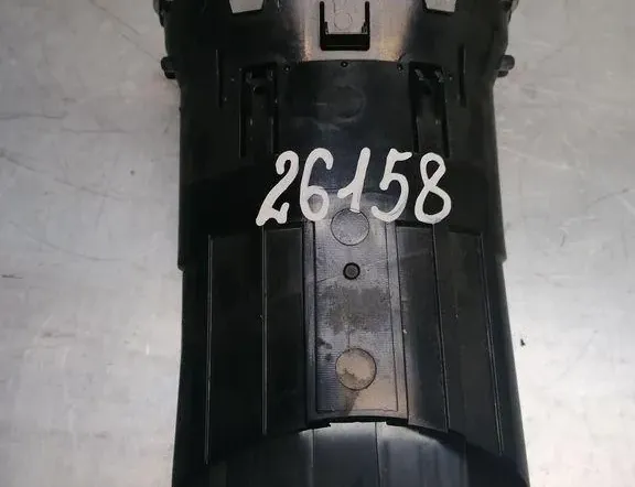 FORD Focus 2 generation (2004-2011) Вентиляционные отверстия центральной консоли 4M51A014L21AD 34342789