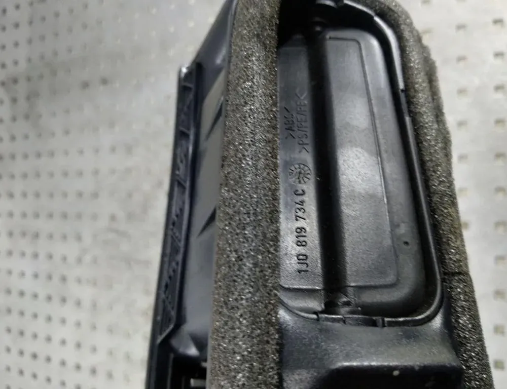 VOLKSWAGEN Golf 5 generation (2003-2009) Вентиляционные отверстия центральной консоли 1J0819734C 34351813