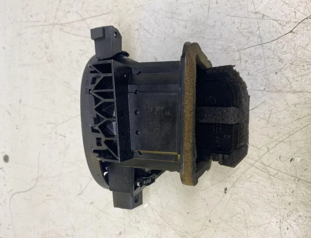 ROVER 75 1 generation (1999-2005) Center console air vents JBD100910,7044,7043 34351134