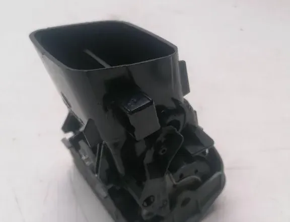 VOLKSWAGEN Passat B5 (1996-2005) Вентиляционные отверстия центральной консоли 3B0819704D 34339292