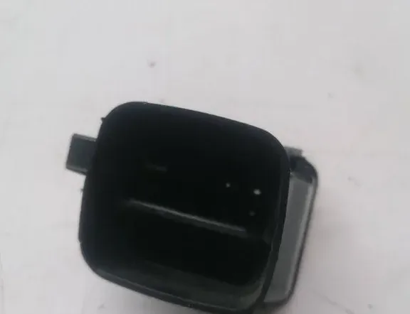 VOLKSWAGEN Passat B5 (1996-2005) Вентиляционные отверстия в приборной панели 3B0819704D 34348984