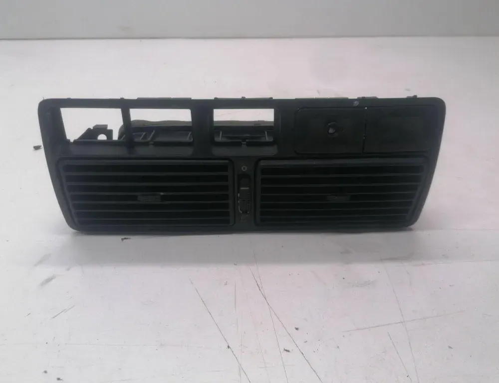 VOLKSWAGEN Golf 5 generation (2003-2009) Center console air vents 1J0819736C,1J0819728C 34335025