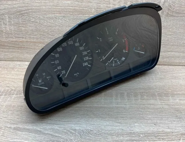 BMW X5 E53 (1999-2006) Speedometer 6907018,110008735,112 34363032