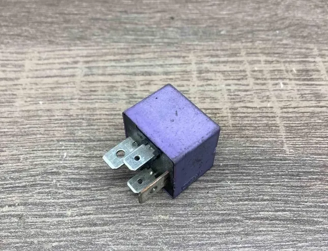 RENAULT Megane 1 generation (1995-2003) Relays 12V50A03525,Cartier 34366729
