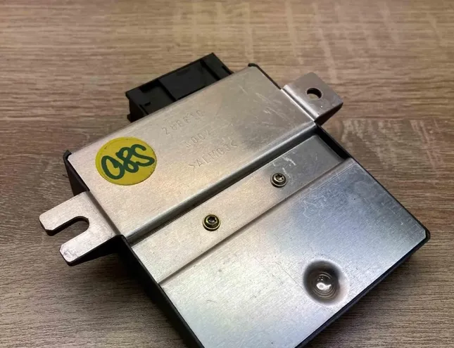 AUDI A8 D2/4D (1994-2002) Gateway Control Unit 4E0907468B,4E0910468 34367184
