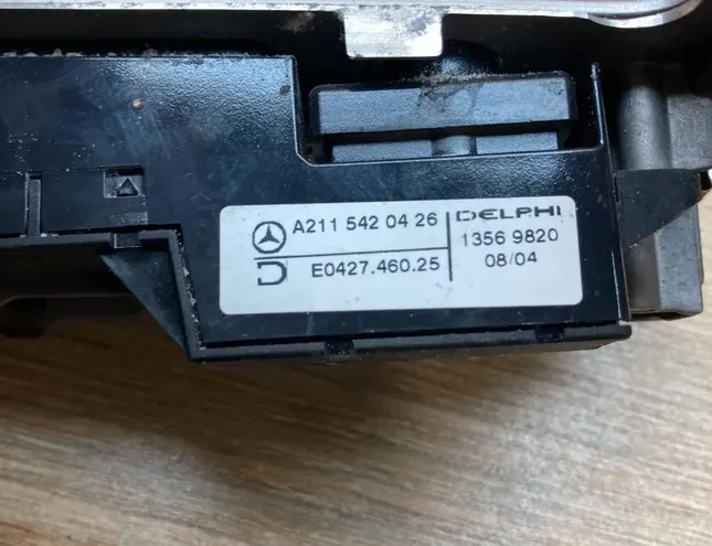 MERCEDES-BENZ E-Class W124 (1984-1997) Пластиковая отделка  переключения передач A2116802436,A2118216958 34315241