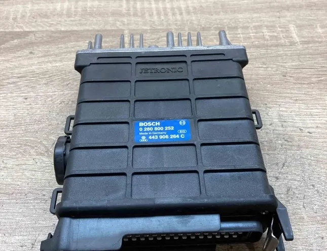 AUDI 80 B4 (1991-1996) Engine Control Unit ECU 443906264C,0280800252 34365914