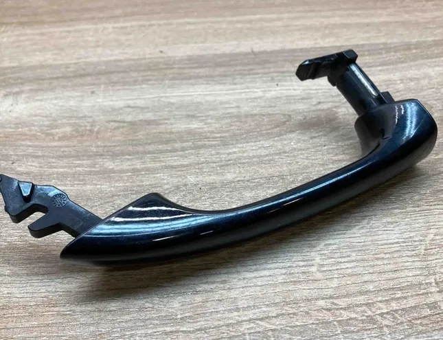 MERCEDES-BENZ E-Class W124 (1984-1997) Наружная ручка передней правой двери MBDoorHandle,FrontRH 34304554