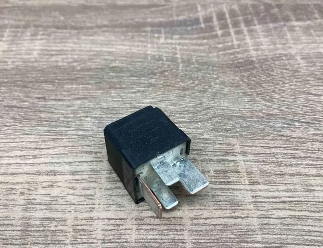 VOLVO S80 1 generation (1998-2006) Relays 9441158 34366985