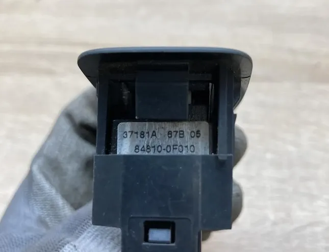 TOYOTA Corolla Verso 1 generation (2001-2009) Rear Left Door Window Control Switches 848100F010,848100F010,37181A 34456792