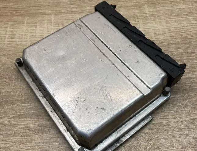 VOLVO V70 1 generation (1997-2000) Engine Control Unit ECU 09496667A,0281001776 34423335