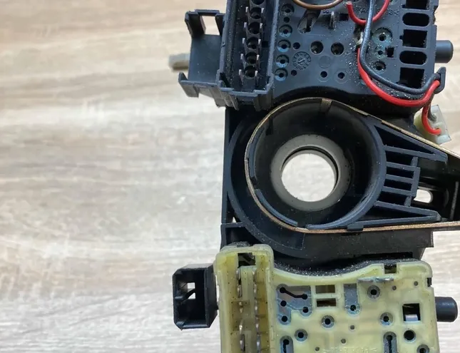 RENAULT Megane 1 generation (1995-2003) Wiper turn signal indicator stalk/ switch 7700846400 34330153