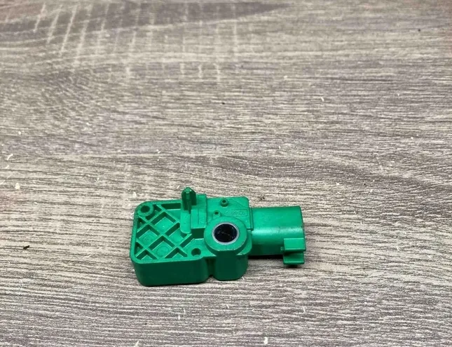 VOLVO XC60 1 generation (2008-2017) Left Side Impact Sensor 9W8314B345AA,30775521 34367724