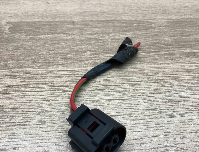 BMW 4 Series F32/F33/F36 (2013-2020) Провод высокого напряжения зажигания (провод свечи) 8364518 34370882