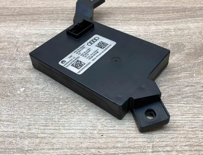AUDI A6 C4/4A (1994-1997) Keyless Control Unit 4F0907335,033540101 34324204