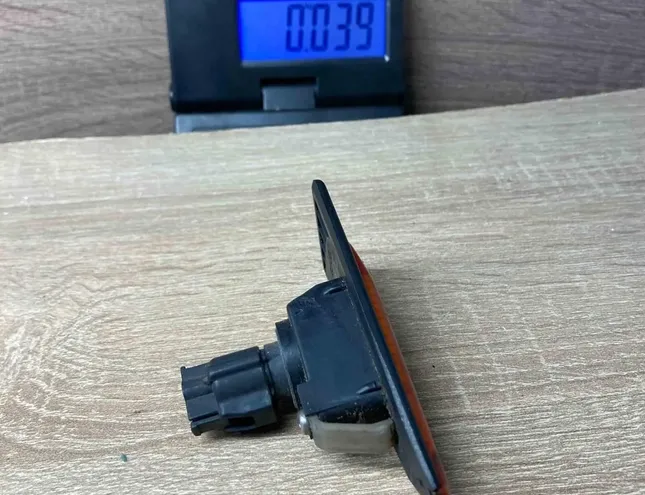 SUBARU Legacy 2 generation (1994-1999) Повторитель переднего левого крыла 220902,12V5WW5W 34367548