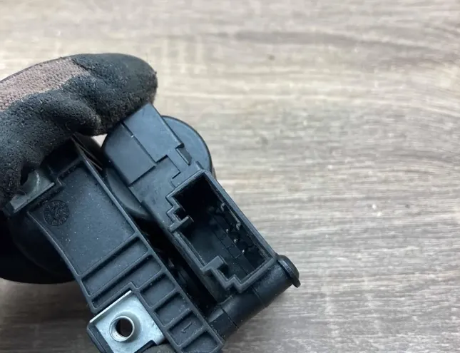 AUDI A8 D2/4D (1994-2002) Interior Heater Flap Motor Actuator 0132801319,4E0820511 34367662