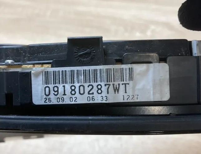 OPEL Vectra C (2002-2005) Speedometer 09180287WT,110080123 34437143