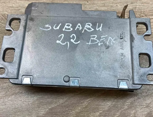 SUBARU Impreza 1 generation (1992-2000) Блок управления ABS 27520FA030,G4622450 34362682