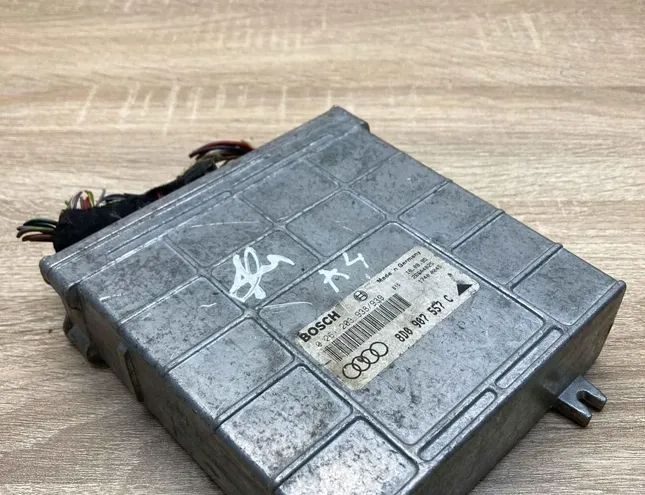 AUDI A4 B5/8D (1994-2001) Engine Control Unit ECU 8D0907557C,0261203938,WithPlug 34380298