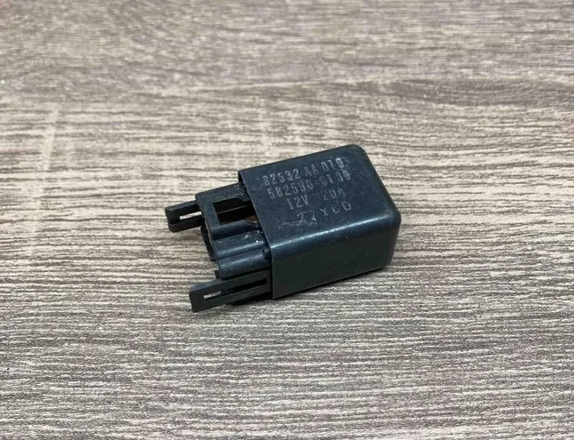 SUBARU Legacy 2 generation (1994-1999) Реле 82532AA010,5825906100,12V 34366919