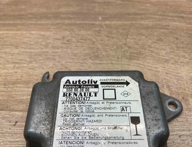 RENAULT Megane 1 generation (1995-2003) Security Control Unit 550803600,7700437477 34383480