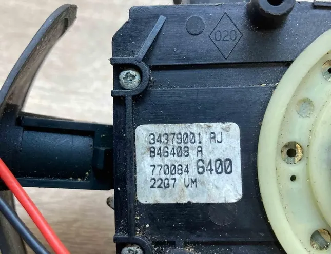 RENAULT Megane 1 generation (1995-2003) Wiper turn signal indicator stalk/ switch 7700846400 34330153