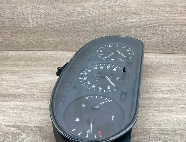 RENAULT Megane 1 generation (1995-2003) Speedometer 7700839640,09046419900 34375399