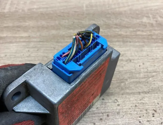 MAZDA 626 GE (1991-1997) Security Control Unit GE4T57K30D,F82F14B321AB 34377974