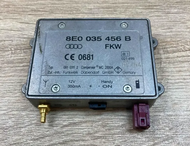 AUDI A8 D2/4D (1994-2002) Антенный модуль 8E0035456B 34362552