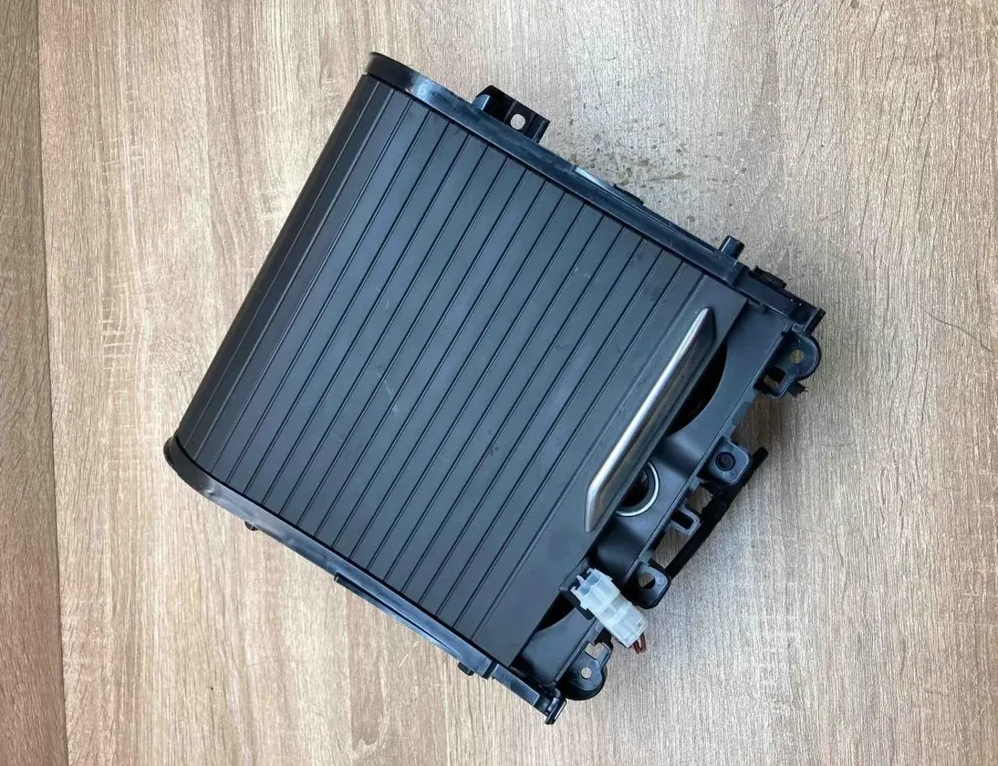 BMW X3 E83 (2003-2010) Cup Holder 5A010B7,11916410 34385492