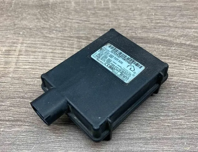 AUDI A8 D2/4D (1994-2002) Other Control Units 4E0910511 34367645