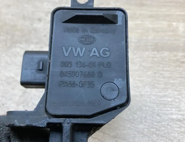 VOLKSWAGEN Polo 5 generation (2009-2017) Датчик уровня масла 045907660D,00813401 34286091