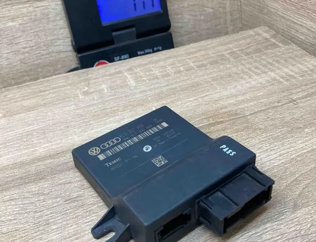 AUDI A6 C4/4A (1994-1997) Gateway Control Unit 4L0907468,4L0910468 34389033