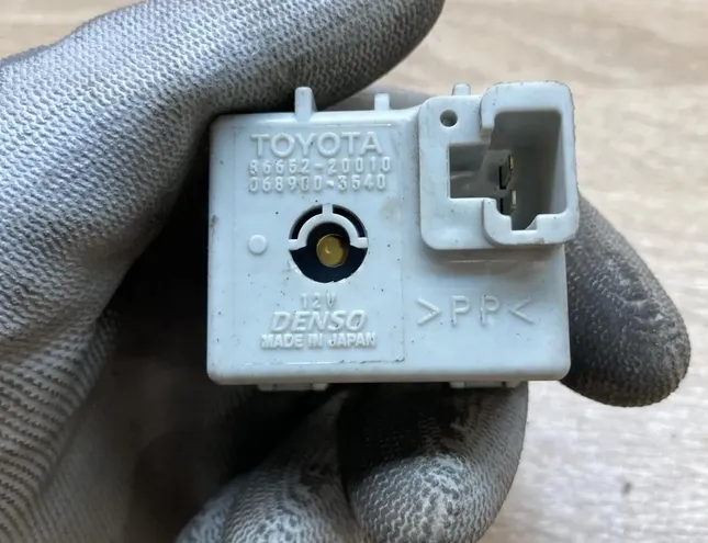 TOYOTA Prius 2 generation (XW20) (2003-2011) Relays 8665220010,8665220010 34450254