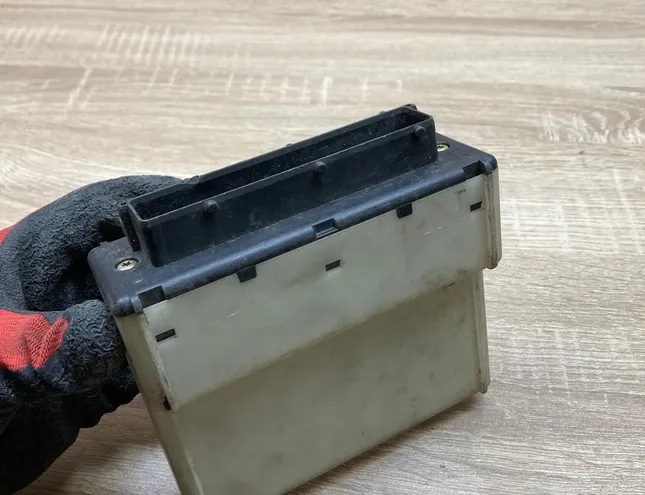 SAAB 9-5 1 generation (1997-2010) Engine Control Unit ECU 4712345,52010381C 34293250