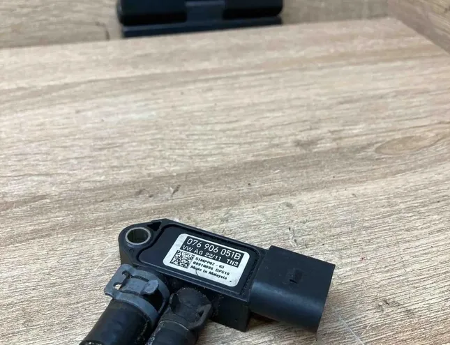 VOLKSWAGEN Golf 1 generation (1974-1993) DPF Pressure Sensor 076906051B,51MPP0203 34386718