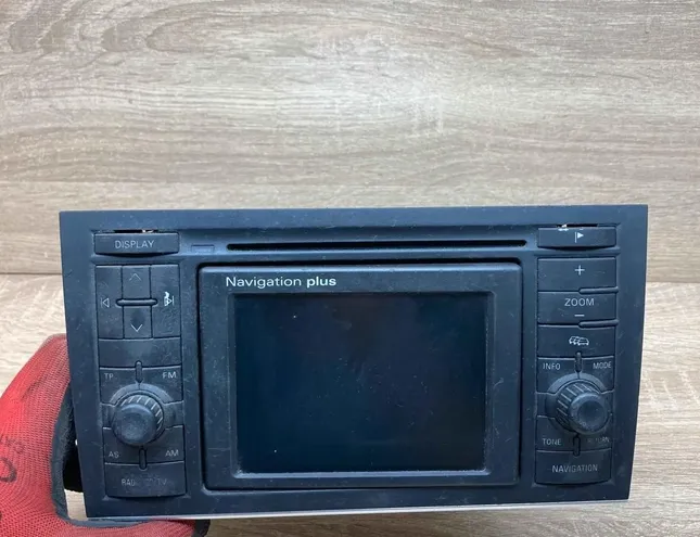 AUDI Q7 4L (2005-2015) Music Player Without GPS 8E0035192B,7612001013 34404101