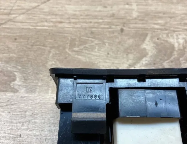 TOYOTA Avensis 2 generation (2002-2009) Переключатель регулировки зеркала 183575,777669 34368410