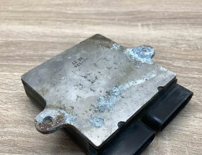 MAZDA 6 GG (2002-2007) Fuel injectors control unit RF5C18701A,1310001241 34381481