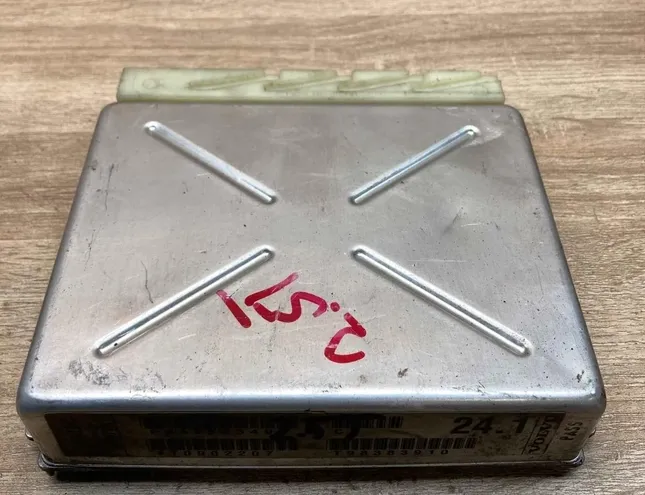 VOLVO V70 1 generation (1997-2000) Gearbox Control Unit P09472349,1928403606D,241 34384652