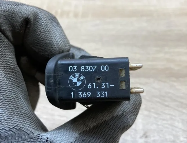 BMW 3 Series E21 (1975-1983) Mirror adjustment switch 1369331,03830700 34280218