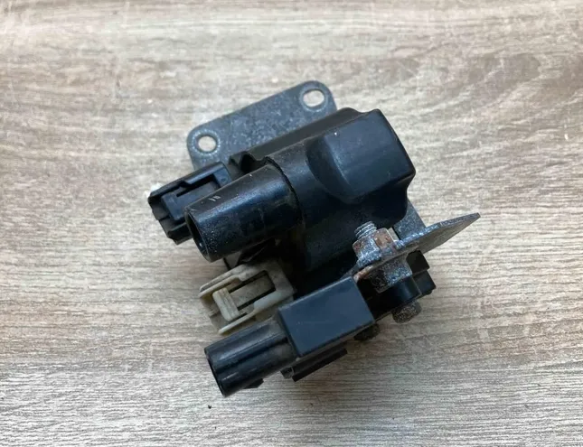 MAZDA 323 BA (1994-2000) Комплект катушки зажигания с высоким напряжением F011810X,SMC1653 34329809