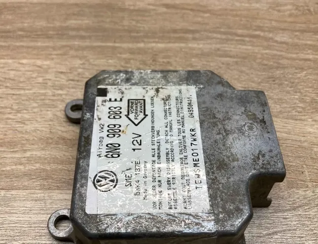 VOLKSWAGEN Golf 1 generation (1974-1993) Security Control Unit 6N0909603E,5WK4137E 34382301