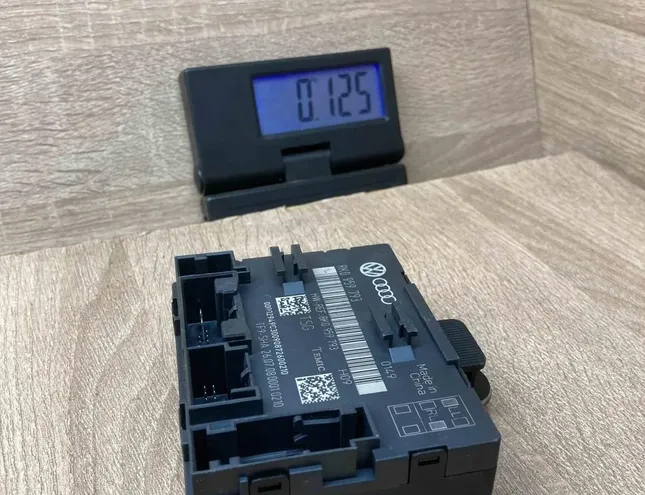 AUDI Q5 8R (2008-2017) Rear Left Door Control Unit 8K0959793 34363192