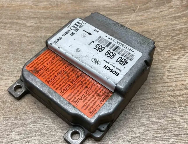 AUDI A6 C4/4A (1994-1997) Security Control Unit 4B0959655J,0285001307,Main 34360635