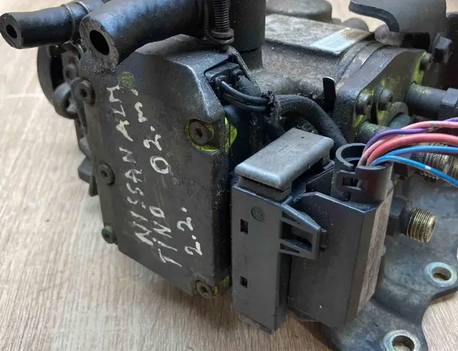 NISSAN Almera N15 (1995-2000) Fuel Pump 0470504012,220511103650,WithPlug 34309722