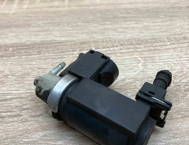 RENAULT Espace 1 generation (1984-1991) Vacuum Turbocharger Control 8200270451 34380237