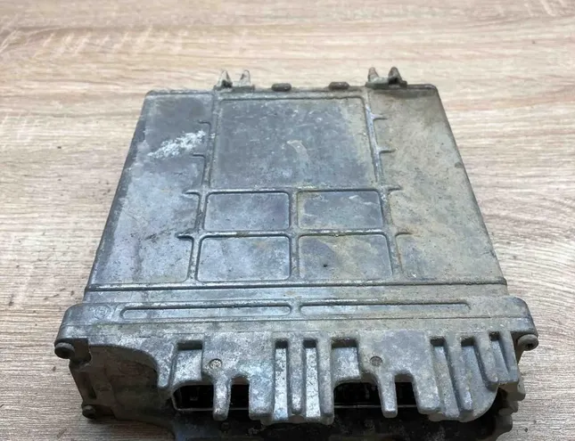 RENAULT Laguna 1 generation (1993-2001) Engine Control Unit ECU HOM7700105952,0281001766,7700114354 34361945