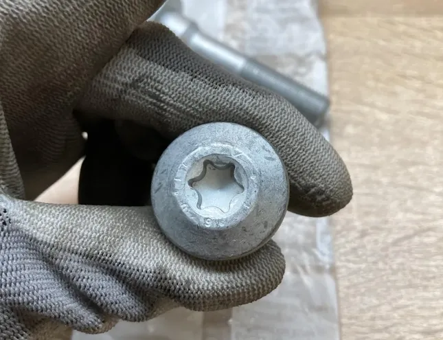 CITROËN C3 1 generation (2002-2010) Wheel Screws Kit 352299,2Pcs 34439919